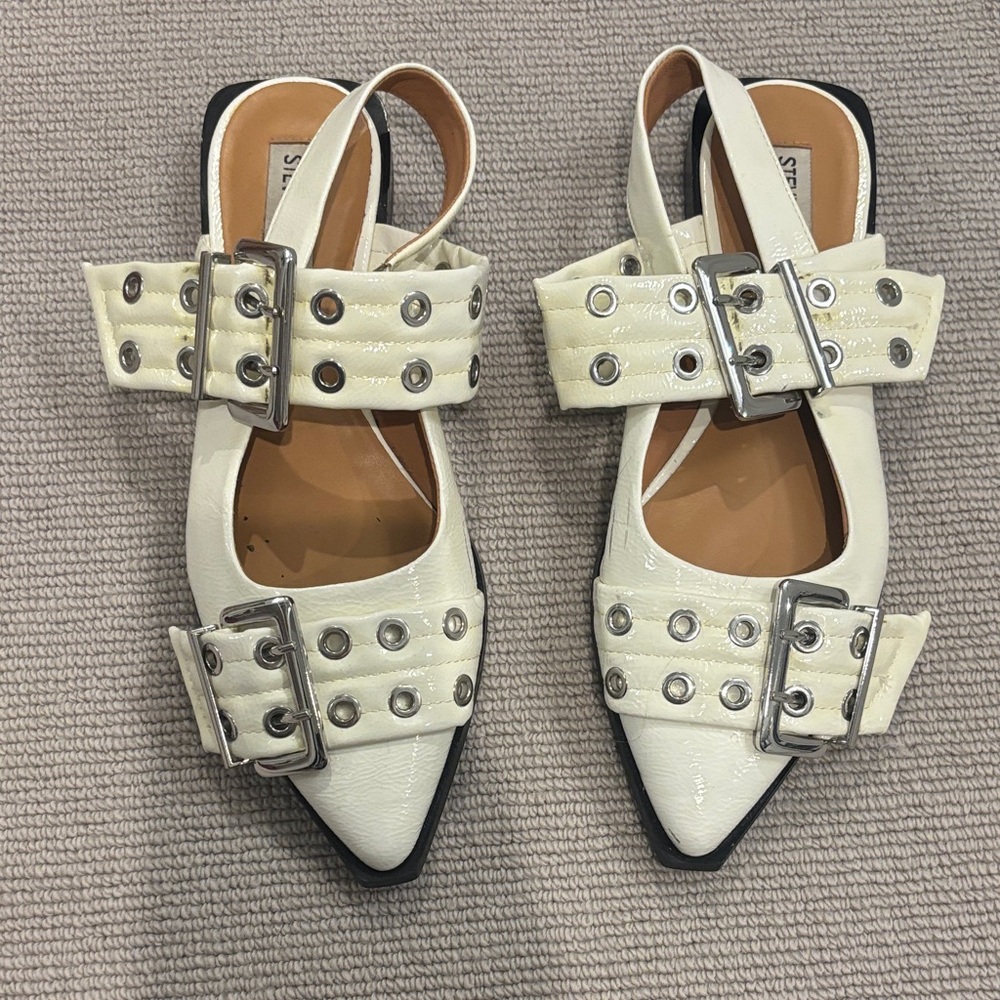 Steve Madden Cream Buckle Slingback Flats